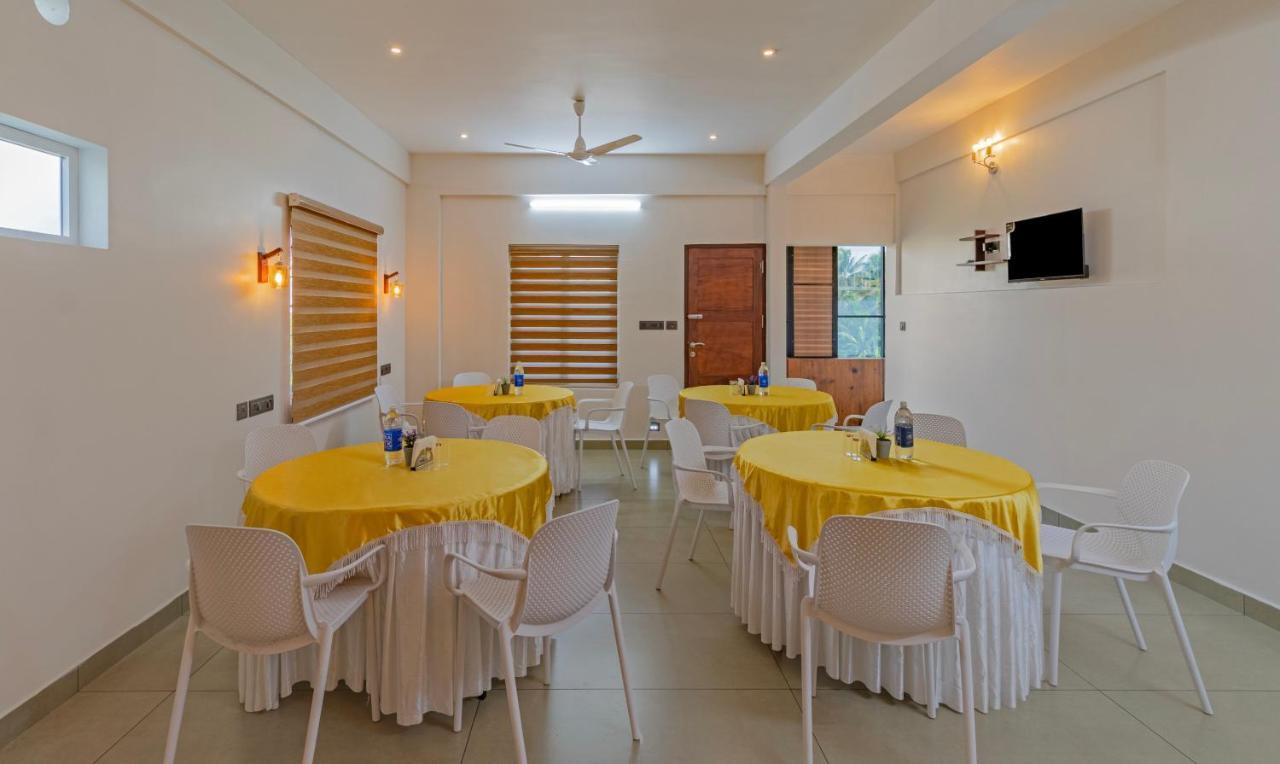 Treebo Amigos Residency Cochin Airport Hotel Kochi Eksteriør bilde