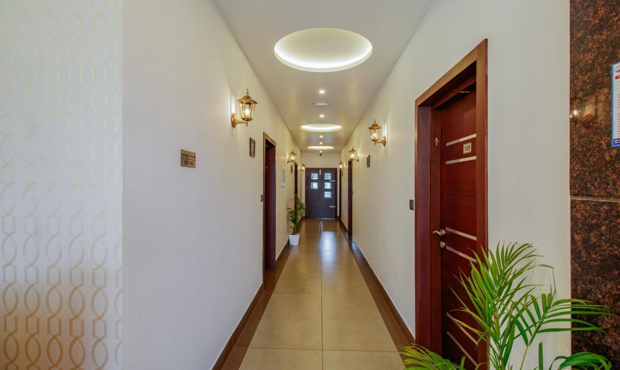 Treebo Amigos Residency Cochin Airport Hotel Kochi Eksteriør bilde