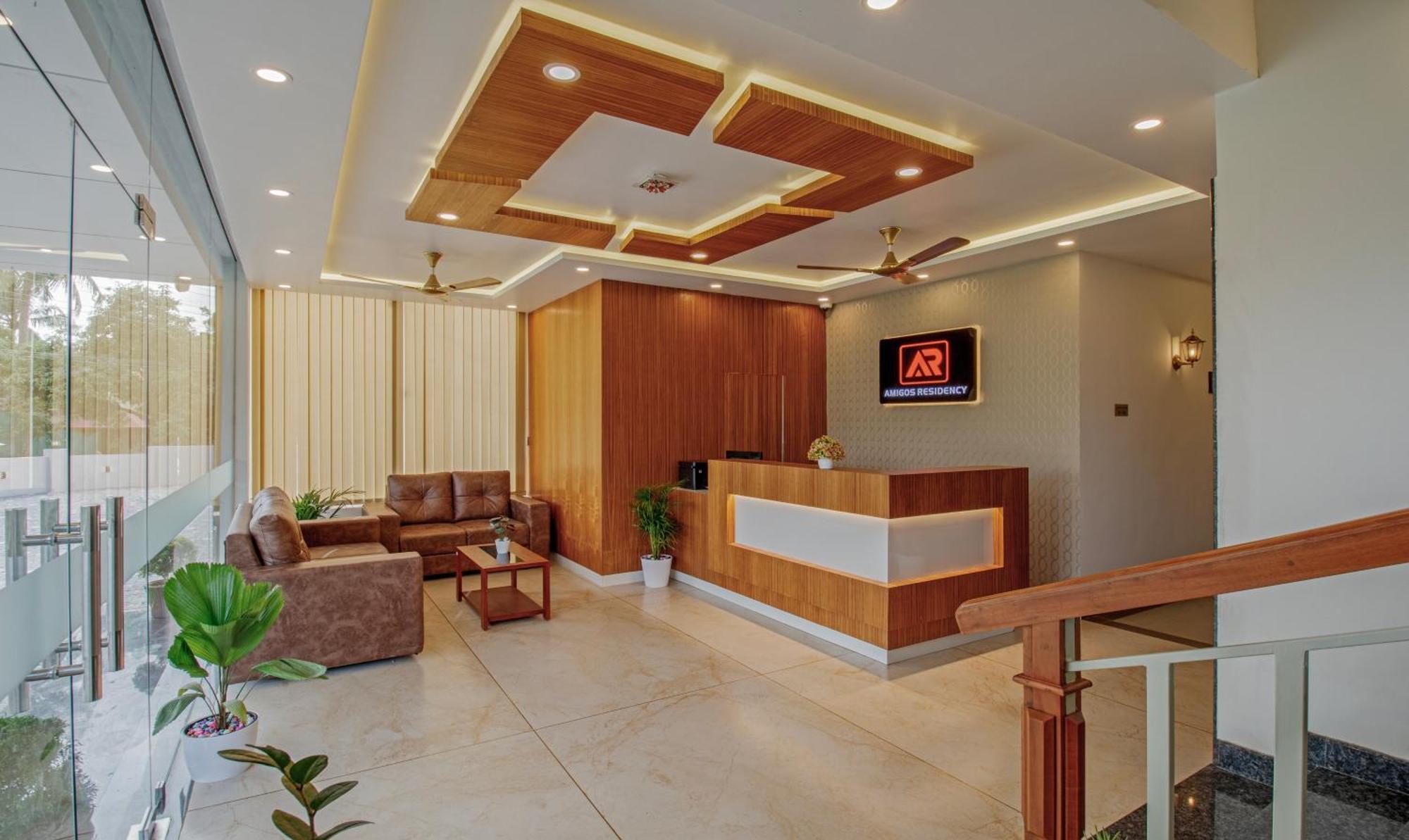 Treebo Amigos Residency Cochin Airport Hotel Kochi Eksteriør bilde